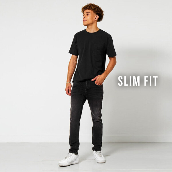 Slim fit jeans