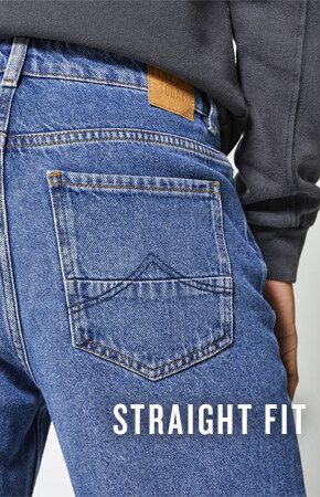 Straight fit jeans