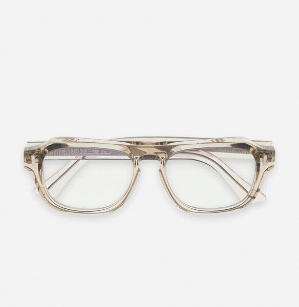 Image of 1319 Square Opticals on grey background