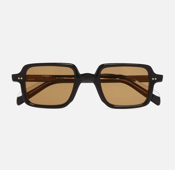 Frontal image of the GR02 Rectangle Sunglasses in Black