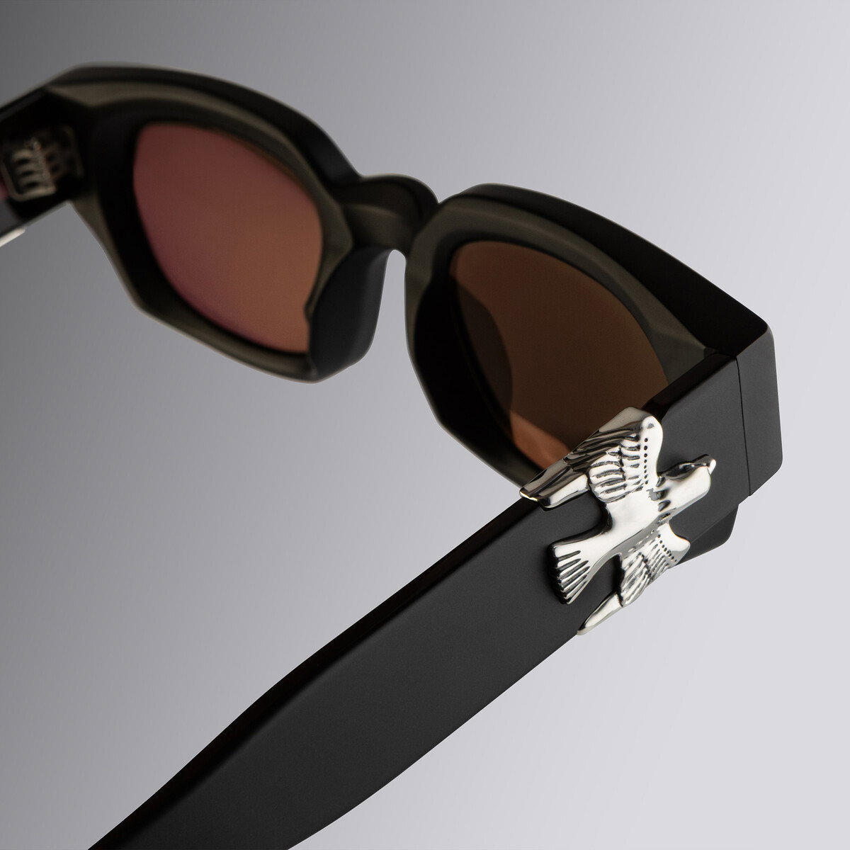 An Image of The Cutler and Gross X The Great Frog Soaring Eagle Sunglasses in Matt Black.