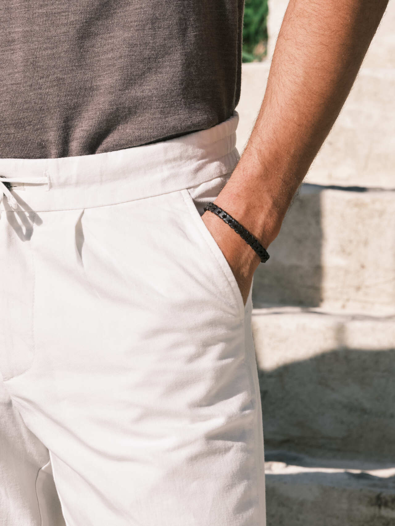 The Beige Marquise Linen Trousers | John Henric