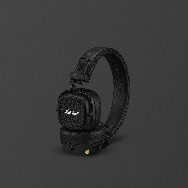 MAJOR V BLACK