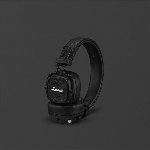 MAJOR V BLACK