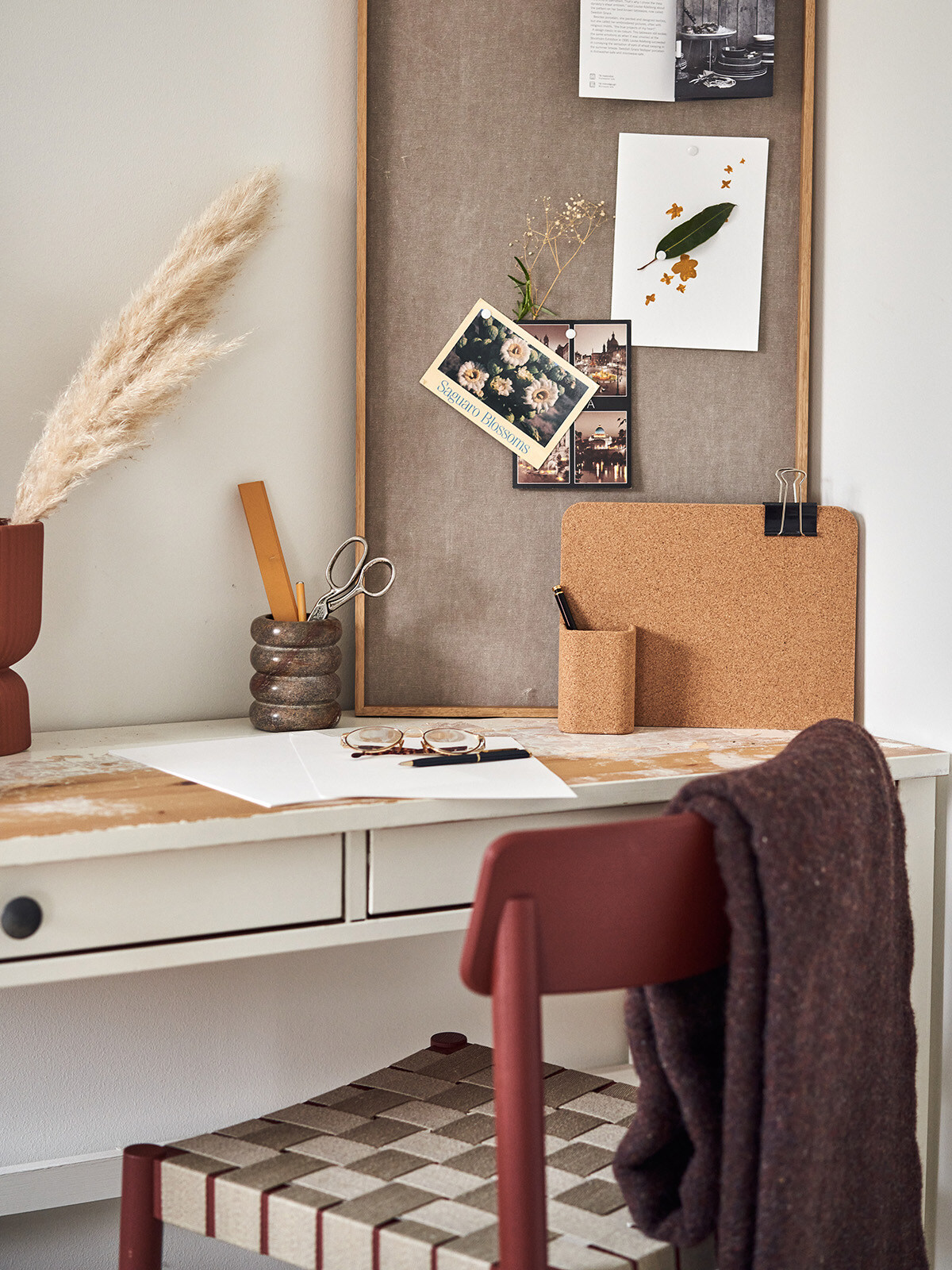 Are you in need of inspiration for your home office? Nordic Nest