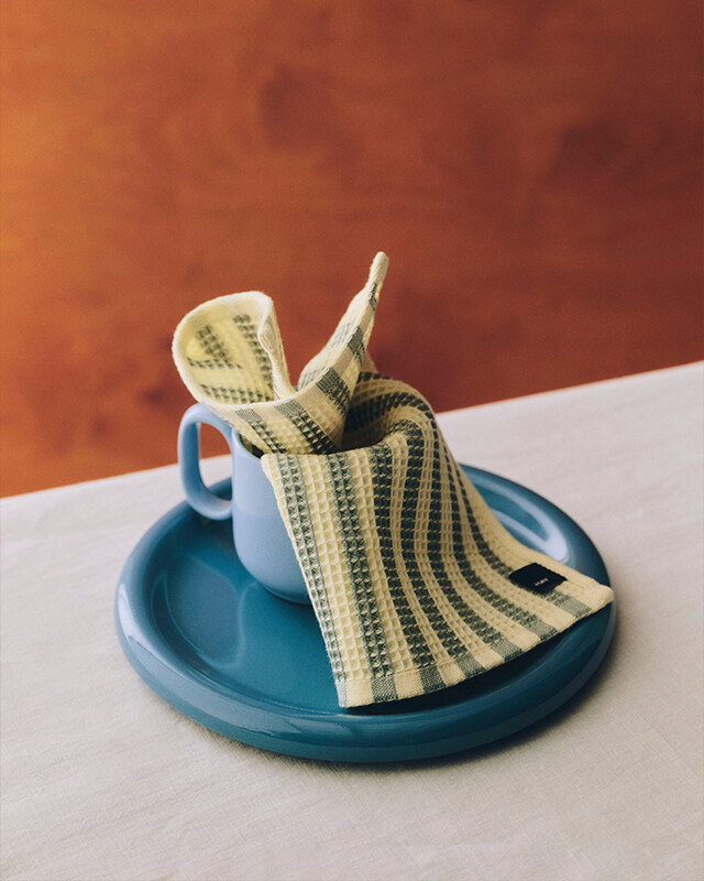 HAY - Canteen
