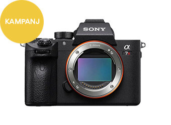 Högupplöst fullformatskamera med ögonautofokus